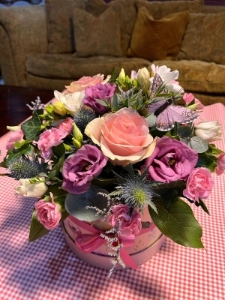 Pretty pink butterfly box